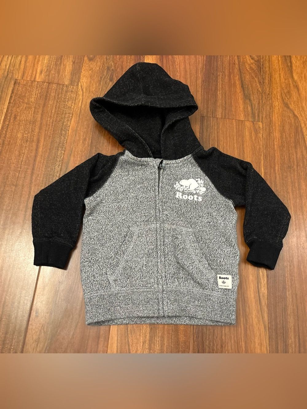 Roots Baby grey/black zip up hoodie